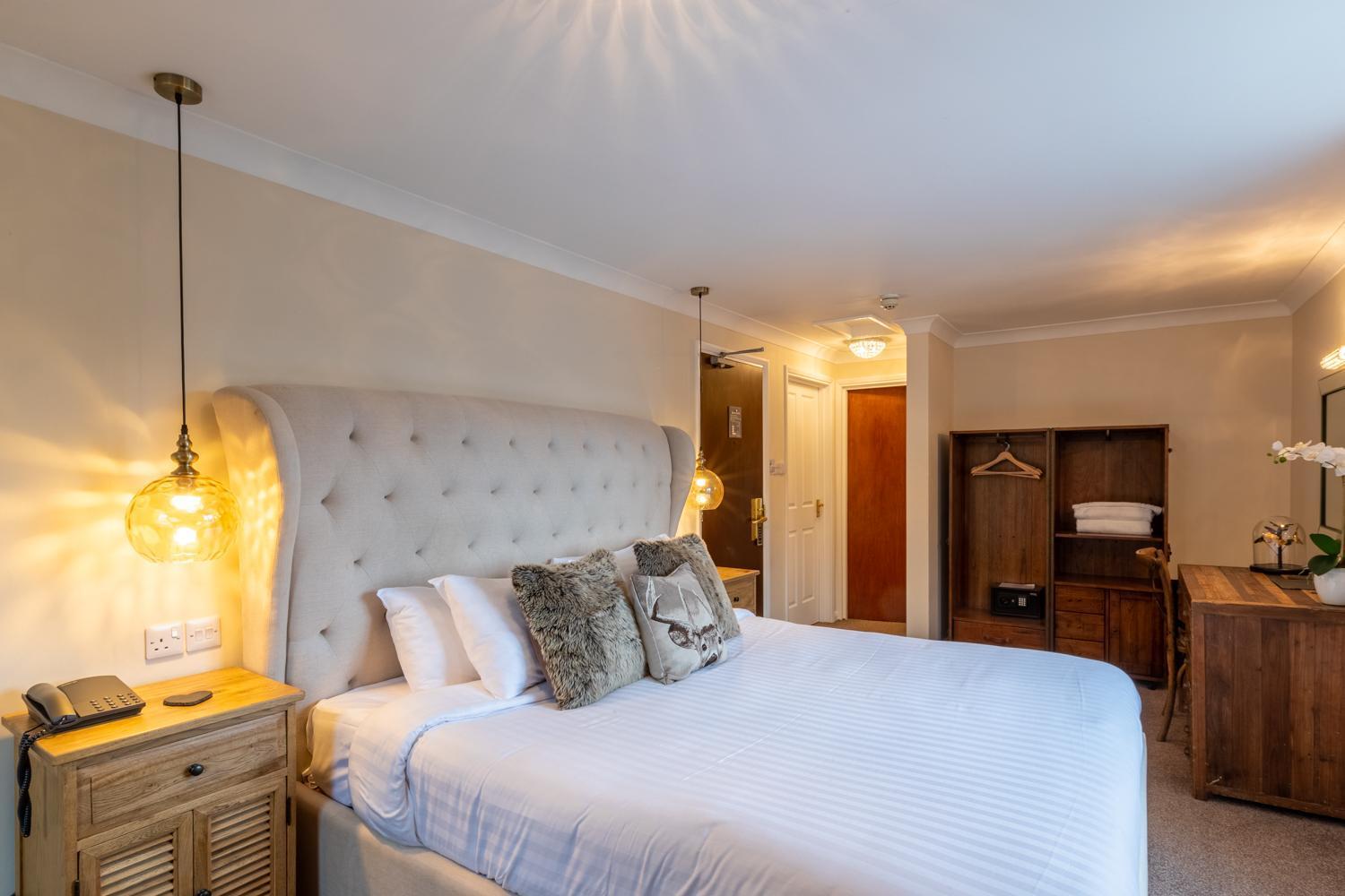 Lakes Hotel & Spa Bowness-on-Windermere Rom bilde A bedroom at the hotel